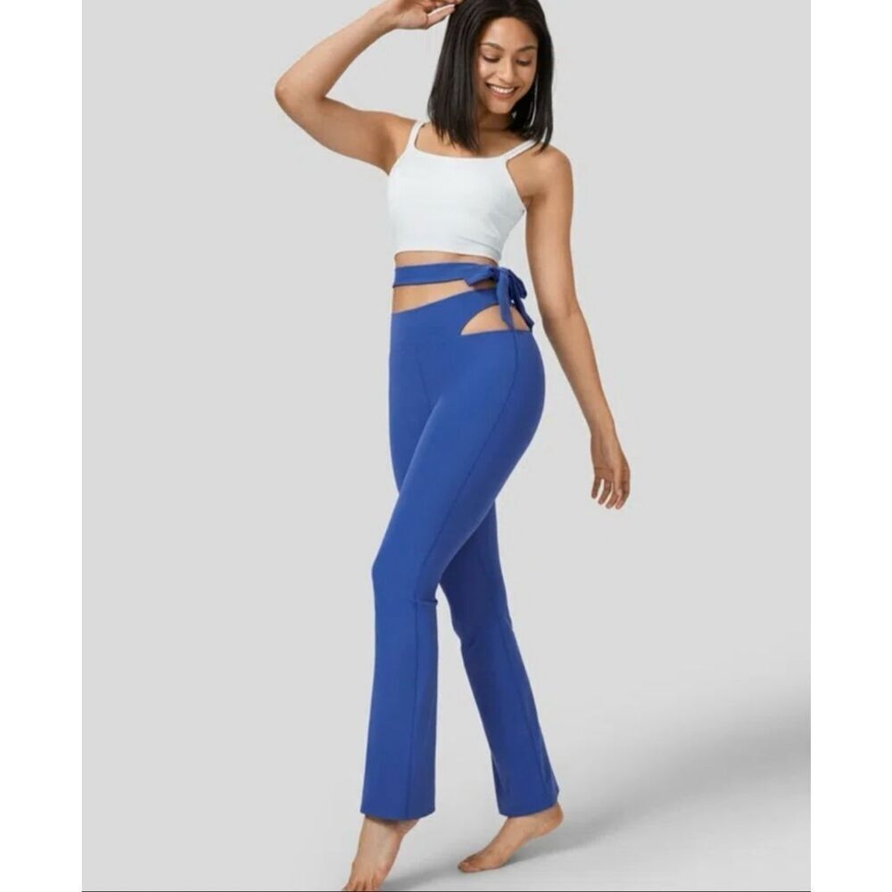 Halara Softlyzero High Waisted Cut Out Tie Side Flare Workout Blue Legging M NWT